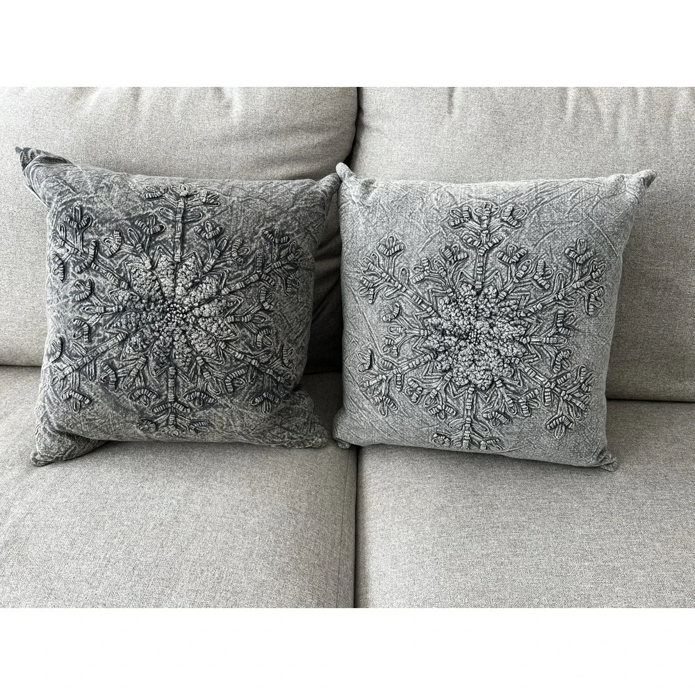 Bella Lux Pillow Case Cover Crewel Embroidered Snowflake Gray Down Pillow (2)